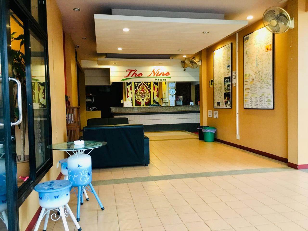 The Nine Guest House Kanchanaburi Extérieur photo